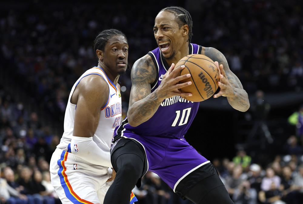 袭打下了坚 袭打下了坚